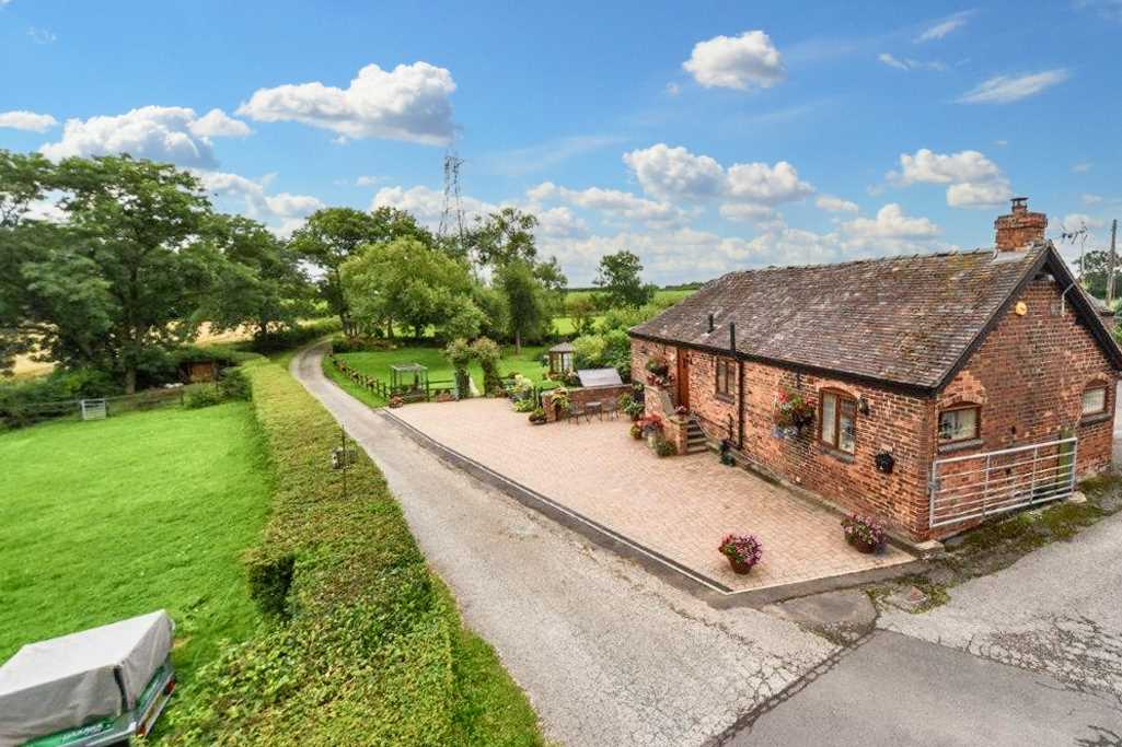 Willow Cottage, Robeyfields Farm, Heanor Road